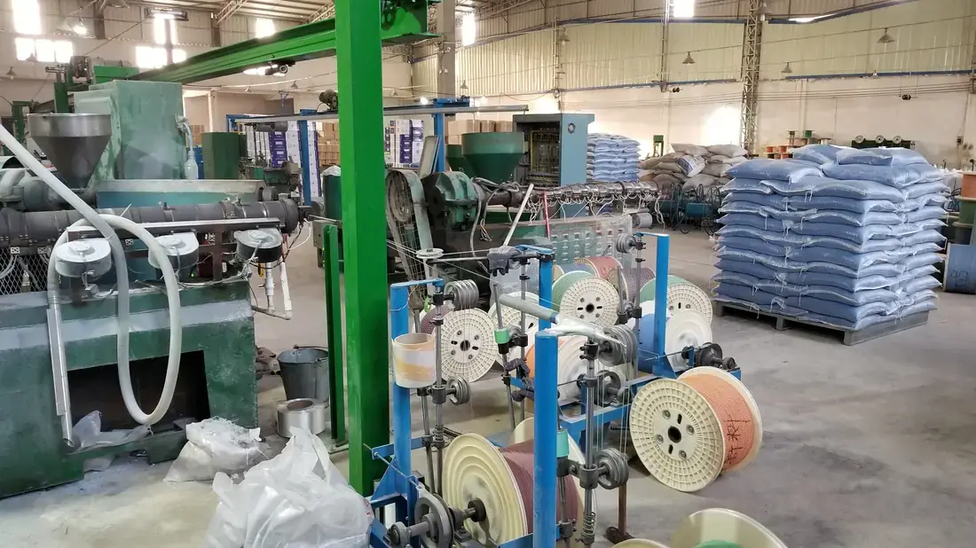Spool storage