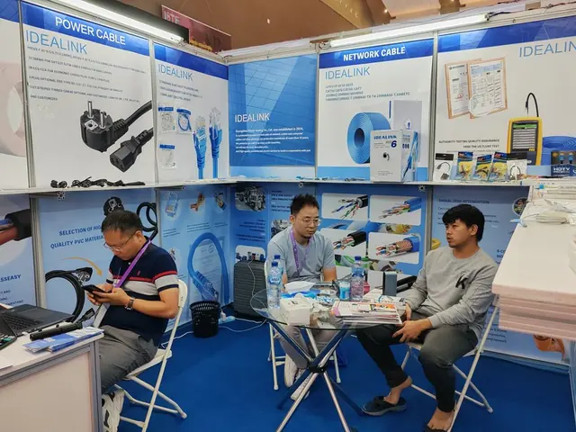 IDEALINK at trade fair